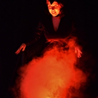 Panto - Distaff uplighting